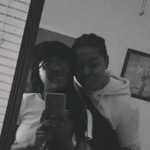 Meet your Posher, Adriana